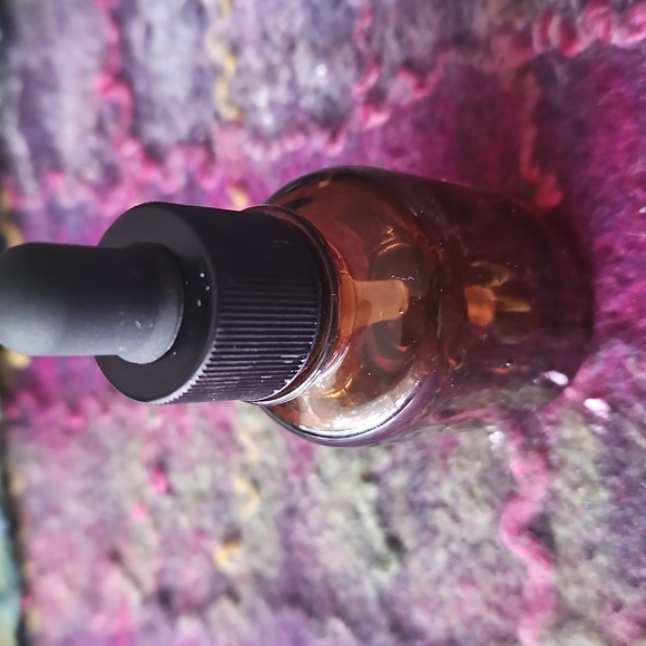 Amber Glass Dropper Bottle . - Picture 1 of 5
